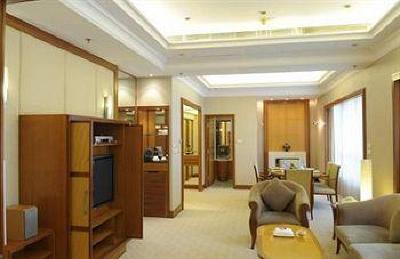 фото отеля The Emperor Happy Valley Hotel