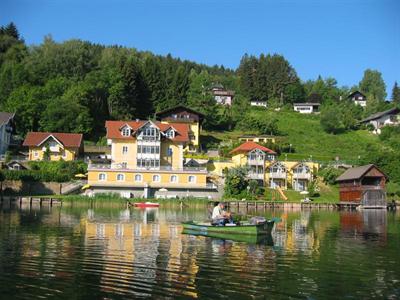 фото отеля Strandschlössl Appartements Seeboden
