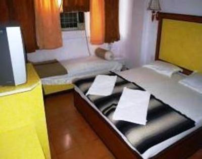 фото отеля Charans Guest House