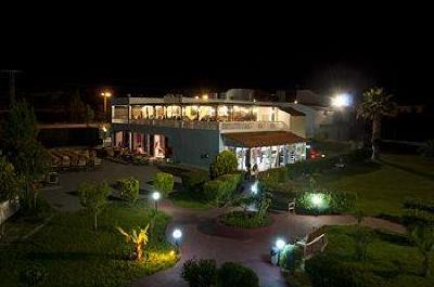 фото отеля Lardos Bay Hotel