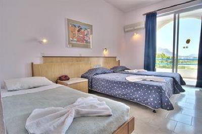 фото отеля Lardos Bay Hotel