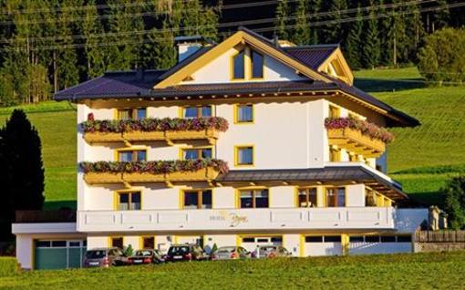 фото отеля Hotel Garni Regina Weerberg