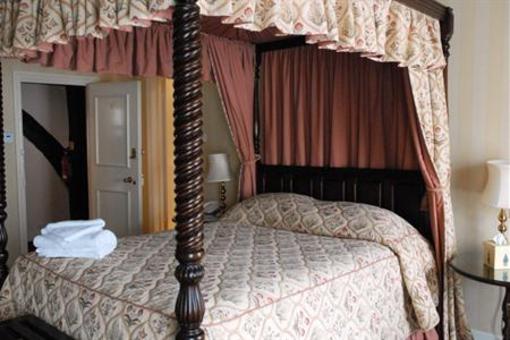 фото отеля The George Hotel & Restaurant