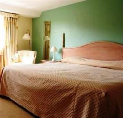 фото отеля Whitehall Hotel