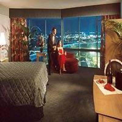фото отеля Four Points by Sheraton Studio City Hotel