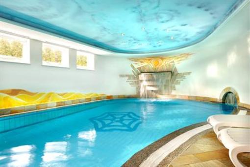 фото отеля Hotel Ferienwelt Kristall