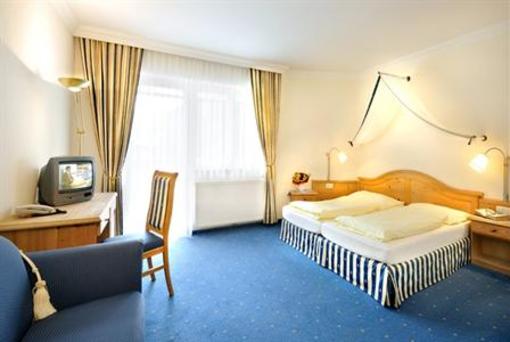 фото отеля Hotel Ferienwelt Kristall