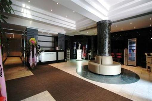 фото отеля Chuncheon Tourist Hotel