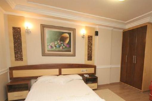 фото отеля Laguna Plaza Hotel