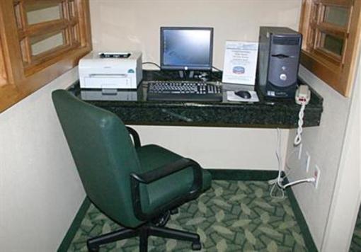 фото отеля TownePlace Suites Joplin