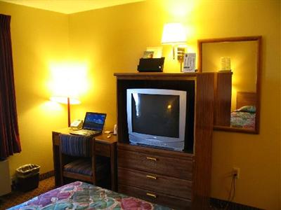 фото отеля Super 8 Motel Sun Prairie