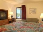 фото отеля Super 8 Motel Sun Prairie