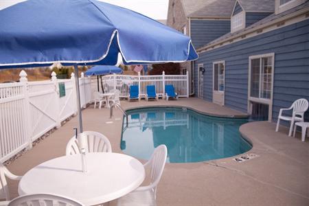 фото отеля BEST WESTERN Quiet House and Suites