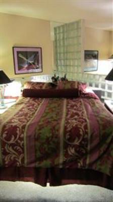 фото отеля BEST WESTERN Quiet House and Suites
