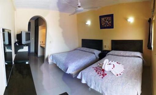 фото отеля Zihuatanejo Centro