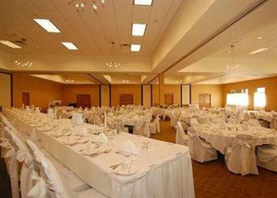 фото отеля Comfort Suites of Johnson Creek