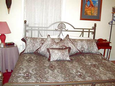 фото отеля Bavarian Lodge Bed and Breakfast