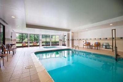 фото отеля Courtyard Ewing Hopewell
