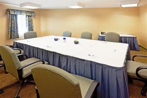 фото отеля Holiday Inn Express Durham (New Hampshire)