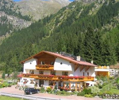 фото отеля s´Waldhaus Hotel Sankt Leonhard im Pitztal