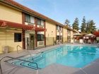 фото отеля BEST WESTERN Town & Country Lodge
