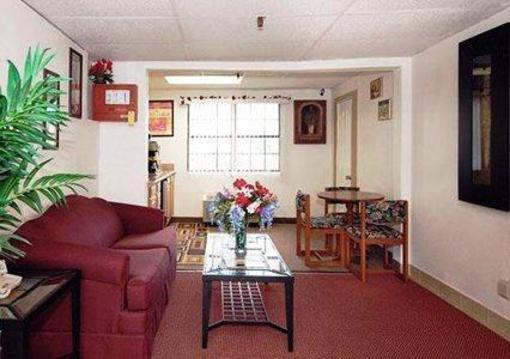 фото отеля Econo Lodge Rome