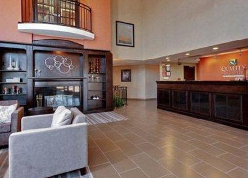 фото отеля Quality Inn & Suites Matthews