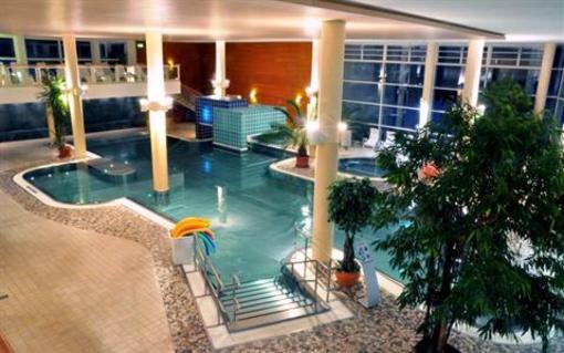 фото отеля Thermen- & Vitalhotel