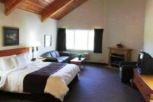 фото отеля Crossings Inn & Suites Baxter