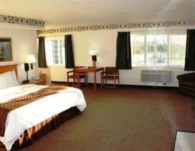 фото отеля Crossings Inn & Suites Baxter