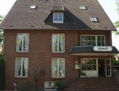 фото отеля Waldhotel Twiehaus Lubeck