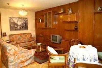 фото отеля Greenaway Apartment Madrid