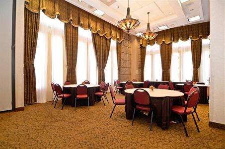фото отеля BEST WESTERN PLUS St. Christopher Hotel