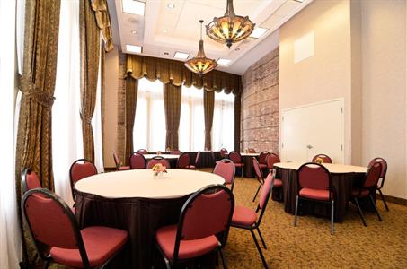 фото отеля BEST WESTERN PLUS St. Christopher Hotel