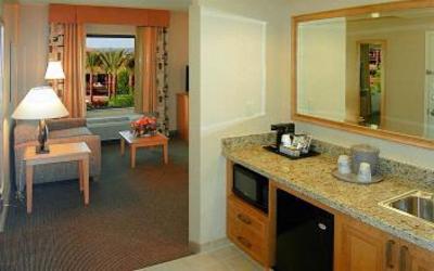фото отеля Hampton Inn & Suites - Highland,Ca @ San Manuel Village