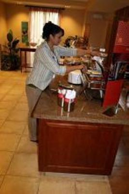 фото отеля Hampton Inn & Suites - Highland,Ca @ San Manuel Village