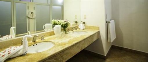 фото отеля Rosita Hotel Puerto Vallarta