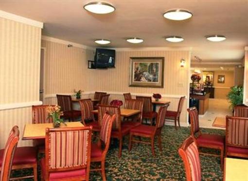 фото отеля Fairfield Inn Pittsburgh Cranberry Township