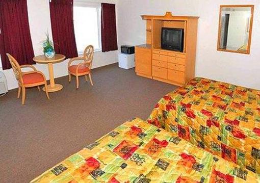 фото отеля Rodeway Inn Parkway Fresno (California)