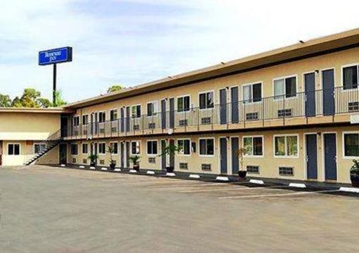 фото отеля Rodeway Inn Parkway Fresno (California)