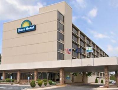 фото отеля Indianapolis Days Inn & Suites Castleton