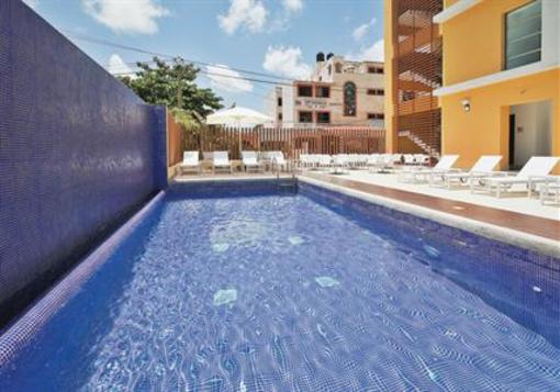 фото отеля La Quinta Inn & Suites Cancun