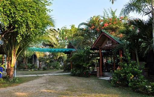 фото отеля Home Paradise Resort Tak