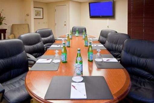 фото отеля Crowne Plaza Hotel Cincinnati North