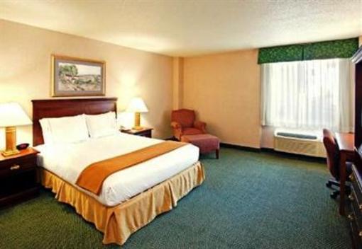 фото отеля Holiday Inn Express Hotel & Suites West Mifflin