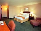 фото отеля Holiday Inn Express Hotel & Suites West Mifflin