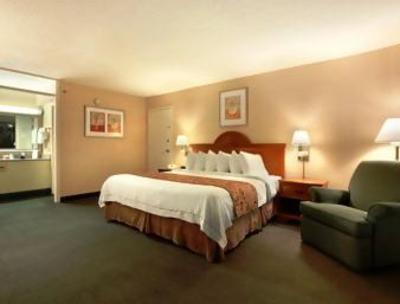 фото отеля Howard Johnson Inn Asheville Biltmore