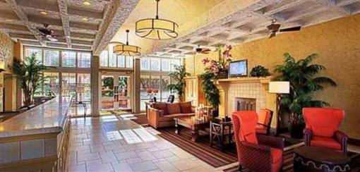 фото отеля Embassy Suites Phoenix Airport at 24th Street