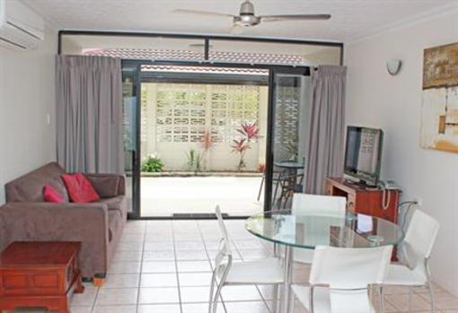 фото отеля Townsville Holiday Apartments