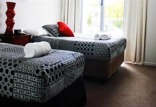 фото отеля Townsville Holiday Apartments